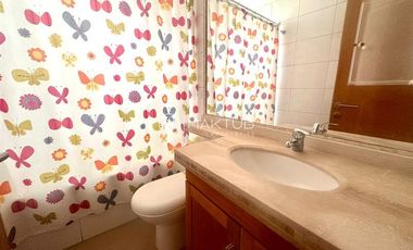 Casa en Arriendo en Bosques de Montemar