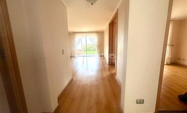 Casa en Arriendo en Bosques de Montemar