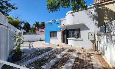 Casa con uso comercial  Metro Villa Frei