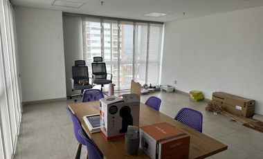 VENTA de OFICINAS en PEREIRA