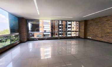 ARRIENDO de OFICINAS en MedellÃ­n