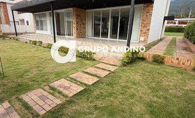 ARRIENDO de CASAS en PIEDECUESTA