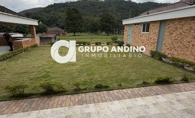 ARRIENDO de CASAS en PIEDECUESTA
