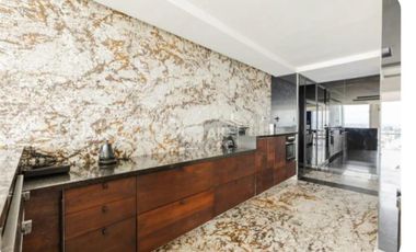Penthouse amueblado Angelópolis, frente a Jardín del Arte, Puebla.