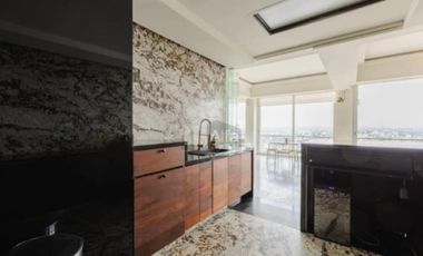 Penthouse amueblado Angelópolis, frente a Jardín del Arte, Puebla.