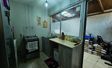 VENDO CASA EN BARRIO LOS FUNDADORES, SAN PEDRO DE LA PAZ