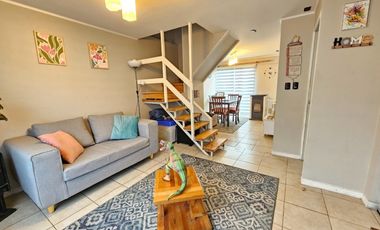VENDO CASA EN BARRIO LOS FUNDADORES, SAN PEDRO DE LA PAZ