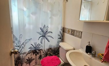 VENDO CASA EN BARRIO LOS FUNDADORES, SAN PEDRO DE LA PAZ
