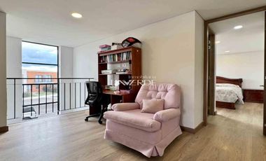 Casa en Renta en Acacia Santa Clara con Amplias Zonas Verdes