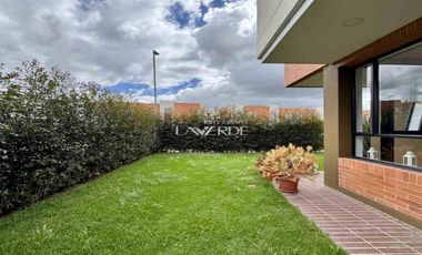 Casa en Renta en Acacia Santa Clara con Amplias Zonas Verdes