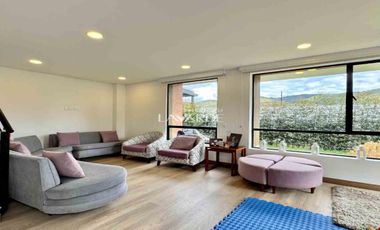 Casa en Renta en Acacia Santa Clara con Amplias Zonas Verdes