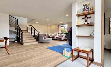 Casa en Renta en Acacia Santa Clara con Amplias Zonas Verdes