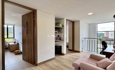 Casa en Renta en Acacia Santa Clara con Amplias Zonas Verdes