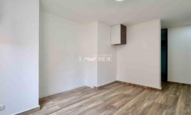 Apartamento en Lunaria Piso 2 con Chimenea y Espacios Funcionales
