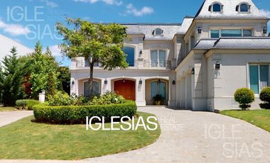 Casa en venta y alquiler, vista al lago en Los Castores, Nordelta