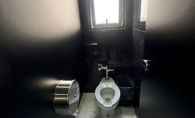 Oficina Renta o Venta en San Pedro de los Pinos, 600m2