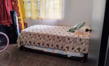 CASA DE CAMPO AMPLIO TERRENO FRENTE AL RIO TUXPAN.