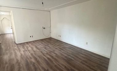 Casa Duplex en  Renta, San Bernabé