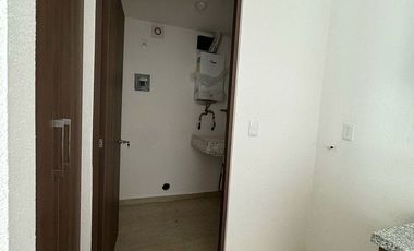 Departamento en renta en Sky View en Zona Esmeralda nuevo y equipado