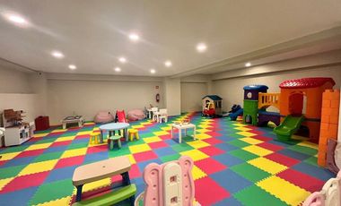 Departamento en renta en Sky View en Zona Esmeralda nuevo y equipado