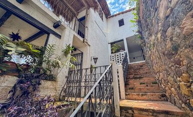 Casa con Estilo Mexicano en Gringo Gulch, Pto Vallarta Oportunidad de Inversion