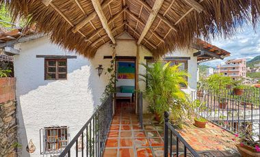 Casa con Estilo Mexicano en Gringo Gulch, Pto Vallarta Oportunidad de Inversion