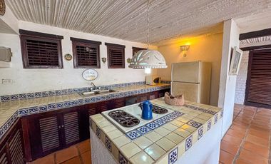 Casa con Estilo Mexicano en Gringo Gulch, Pto Vallarta Oportunidad de Inversion