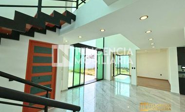 CASA EN VENTA - VALLE DEL MOLINO TEXCOCO