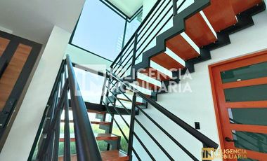 CASA EN VENTA - VALLE DEL MOLINO TEXCOCO