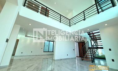 CASA EN VENTA - VALLE DEL MOLINO TEXCOCO