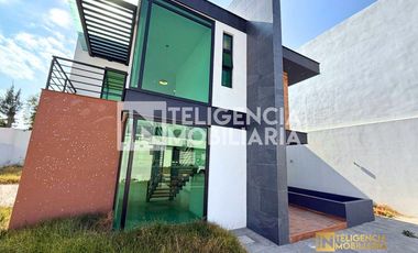 CASA EN VENTA - VALLE DEL MOLINO TEXCOCO