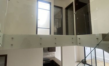 En renta Casa Capital Norte Zapopan coto Carrara