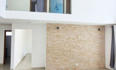 Espectacular Residencia en Bosques del Lago: Espacio, Confort y Naturaleza