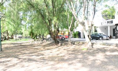 Lomas de españita amplia casa