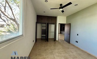 Casa en Renta con Alberca en Coto Privado Las Parotas Colima