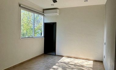 Casa en Renta con Alberca en Coto Privado Las Parotas Colima