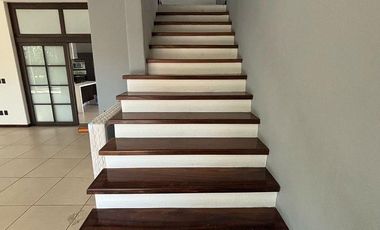 Casa en Renta con Alberca en Coto Privado Las Parotas Colima