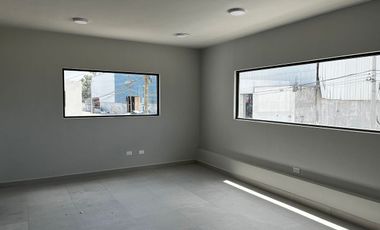 Renta de Bodega 910m2 Industrial la Silla, Guadalupe