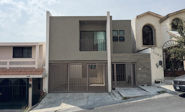 CASA EN RENTA, PEDREGAL LA SILLA, MONTERREY SUR