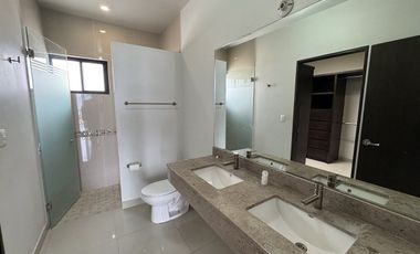 CASA EN RENTA, PEDREGAL LA SILLA, MONTERREY SUR