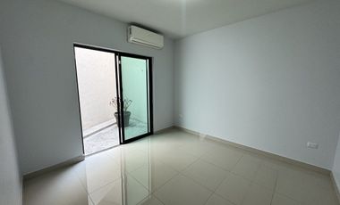 CASA EN RENTA, PEDREGAL LA SILLA, MONTERREY SUR