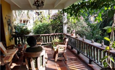 CASA EN VENTA- EN CONDOMINIO- LA VEGA 222m2-LOTE 670m2- $1000mm