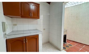 Casa en venta en conjunto residencial - Barrio Las Mercedes Palmira