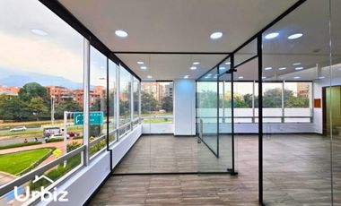 Arriendo Oficina de 74 m² sobre Av. Cra. 19 con Calle 95 cruce con NQS