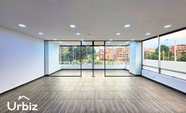 Arriendo Oficina de 74 m² sobre Av. Cra. 19 con Calle 95 cruce con NQS