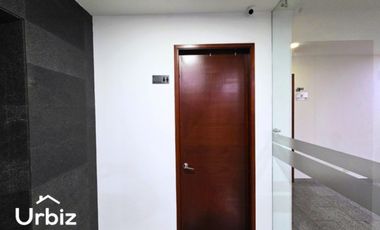 Arriendo Oficina de 74 m² sobre Av. Cra. 19 con Calle 95 cruce con NQS