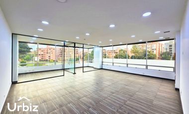 Arriendo Oficina de 74 m² sobre Av. Cra. 19 con Calle 95 cruce con NQS
