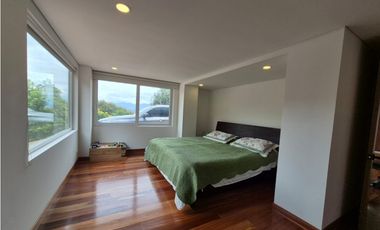 ESPECIAL CASA MODERNA 3 NIVELES MEJOR PRECIO YERBABONITA