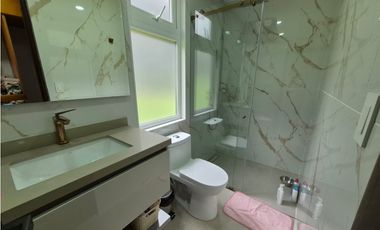 ESPECIAL CASA MODERNA 3 NIVELES MEJOR PRECIO YERBABONITA