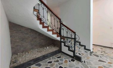 VENDO CASA COMERCIAL O RESIDENCIAL EN PINARES PEREIRA LG
